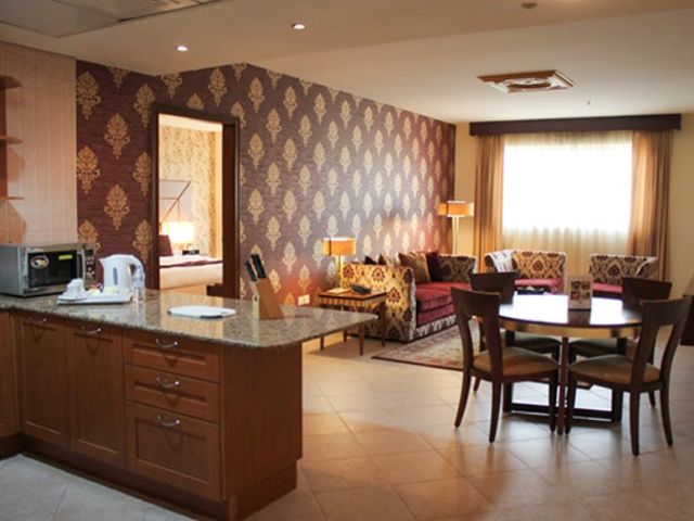 Belvedere Court Deluxe Hotel Apartments Dubai Exterior photo