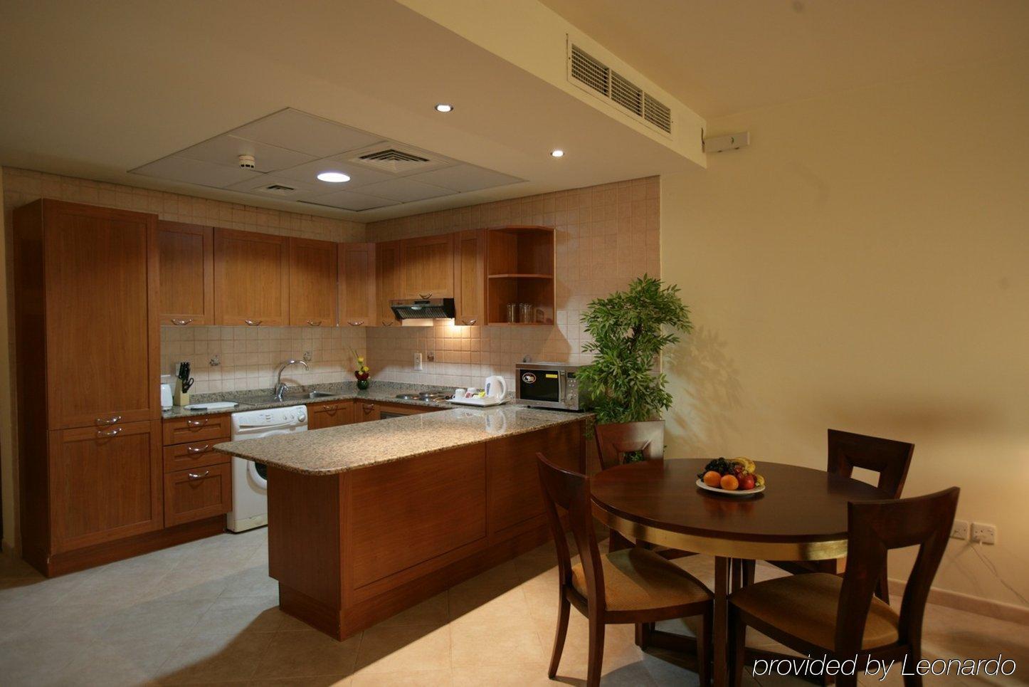 Belvedere Court Deluxe Hotel Apartments Dubai Exterior photo